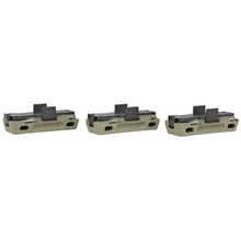 Load image into Gallery viewer, Magpul L-plate Usgi 5.56x45 3pk Fol