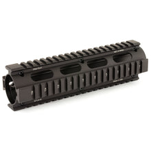 Load image into Gallery viewer, Utg Pro Ar 9" 308 Style Quad Rail Bk
